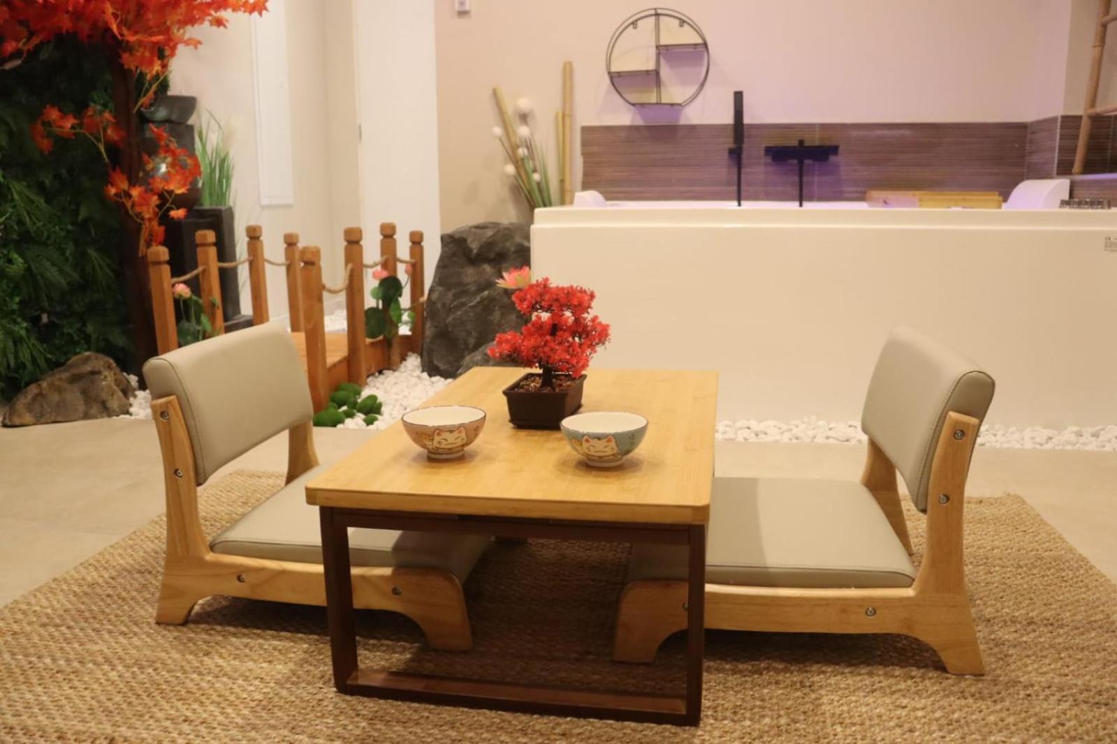Loveroom Japon Avec Balneotherapie Toulon Exteriör bild