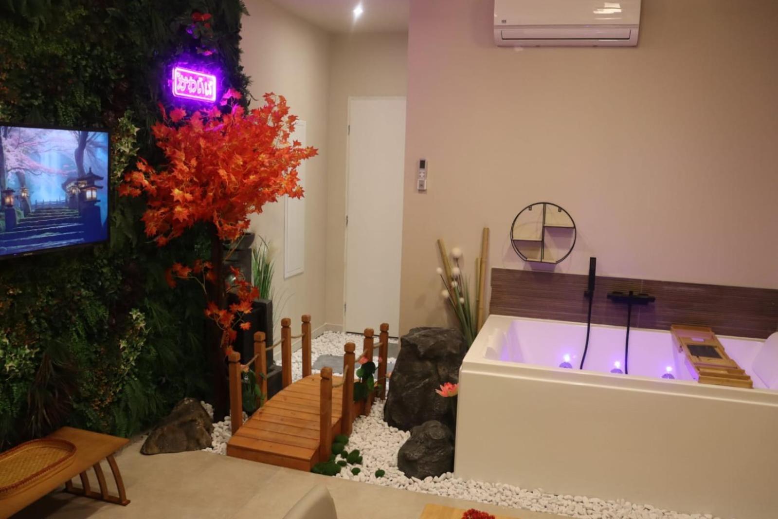 Loveroom Japon Avec Balneotherapie Toulon Exteriör bild